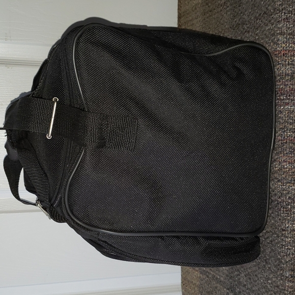 FF 💘🖤💘AMERICAN TOURISTER DUFFLE CARRY-ON SUITCASE TRAVEL LUGGAGE GYM TOTE BAG - Picture 2 of 5